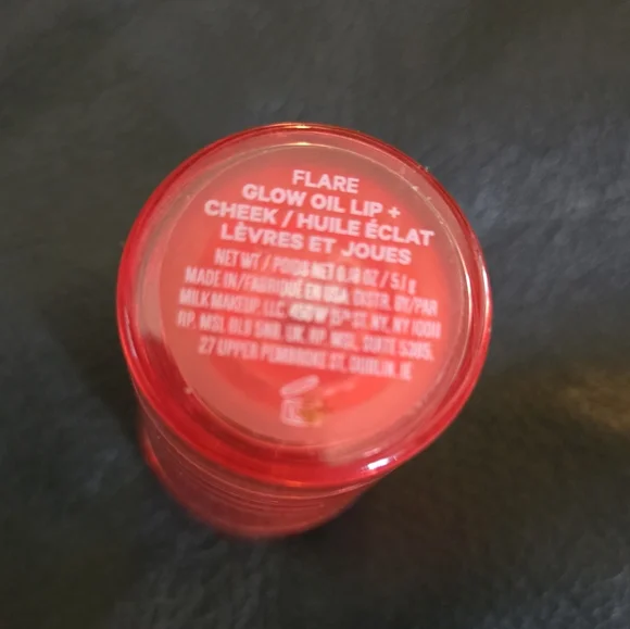 HOST PICK!🎉🎊Clinique Bronzer Milk Trifle Kat Von D Epic Kiss & brush Set LOT - Picture 8 of 13